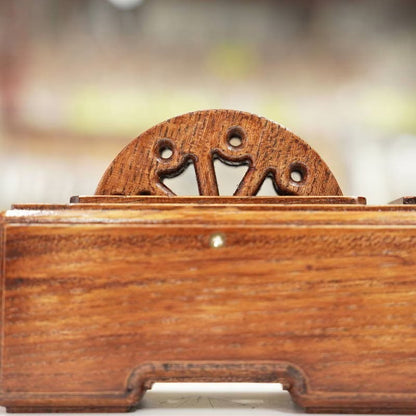 Cordeau traceur japonais traditionnel Sumitsubo “Kicchō” – Modèle trou – Bois de keyaki artisanal