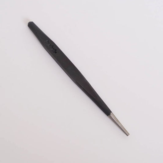 Chasse-clou japonais Tazai – Type Kugizume – Précision menuiserie