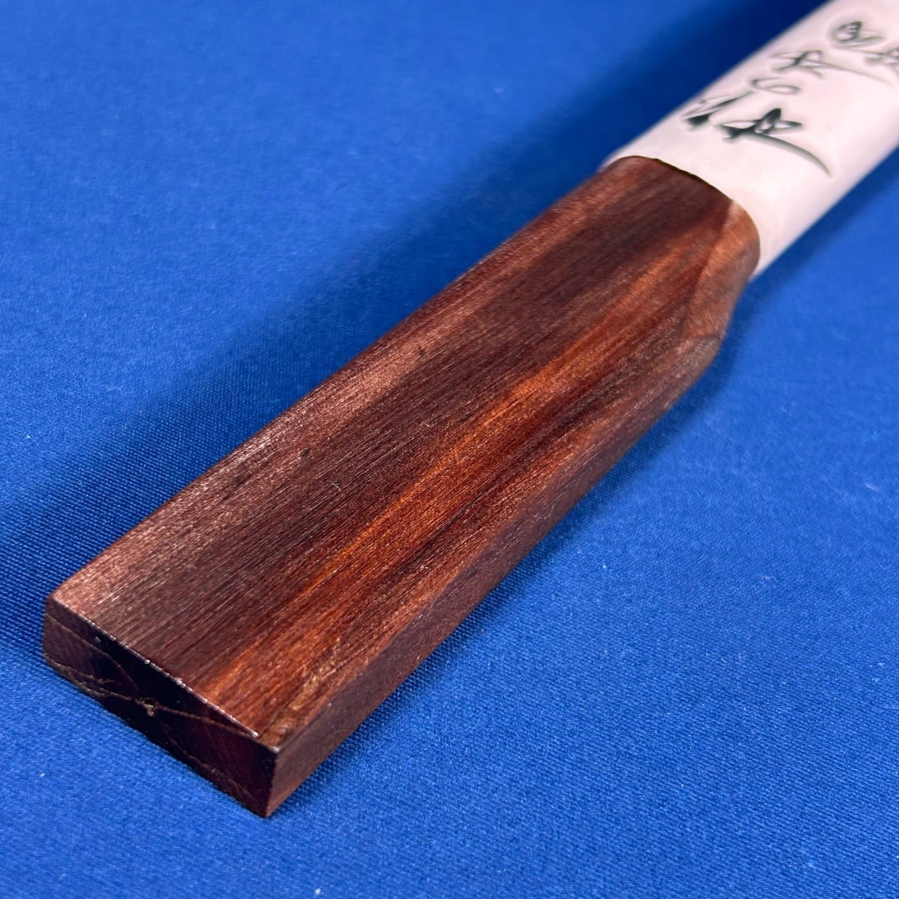 Manche de marteau japonais en bois Isunoki 364 mm – Bois dense et robuste TM Kondo